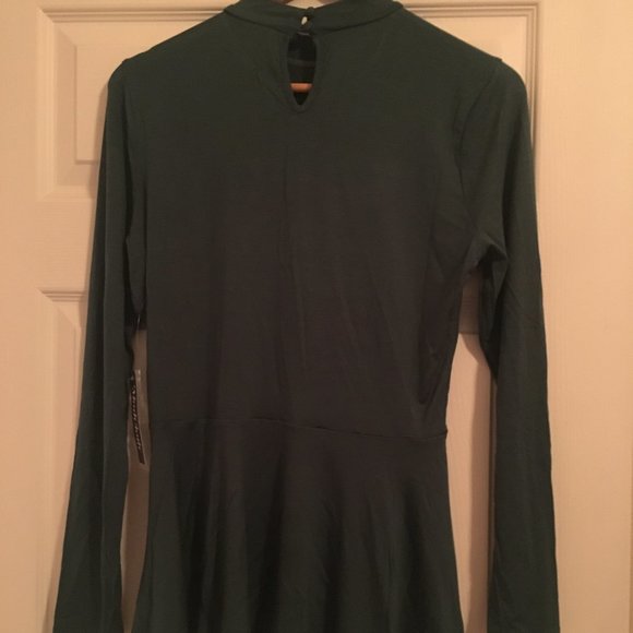 Peplum Waist T-shirt Top (NWT) - Picture 4 of 5